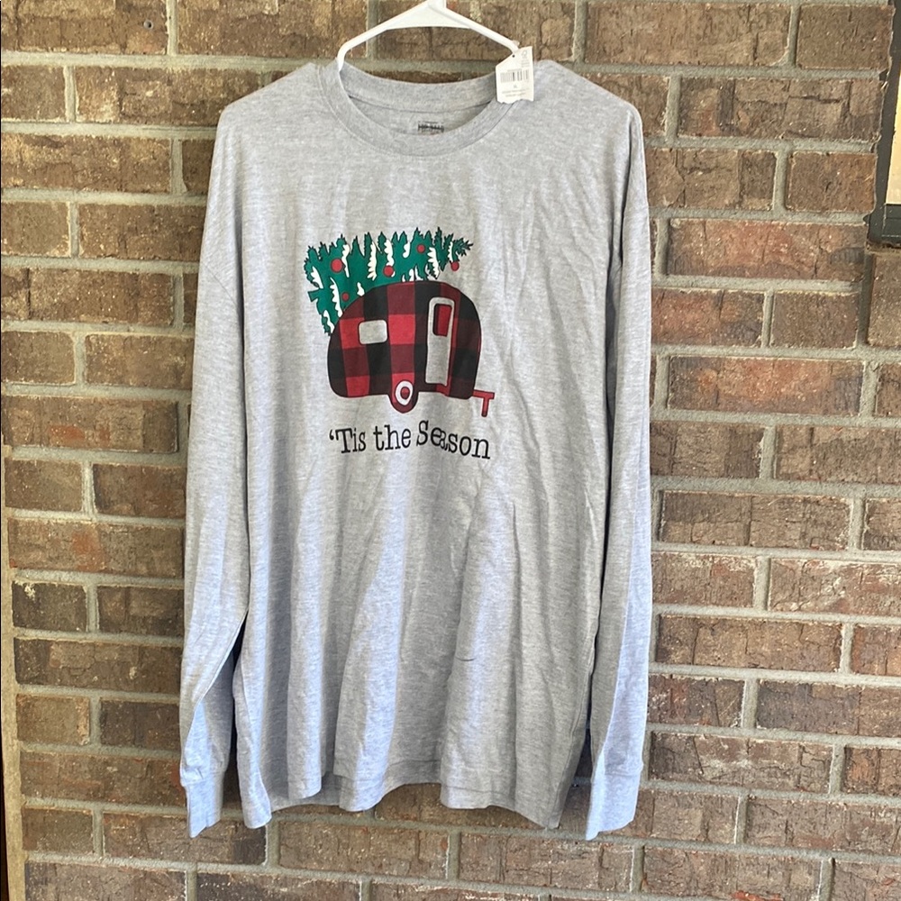 RedHead Unisex Gray Long Sleeve Tee with Festive Graphic